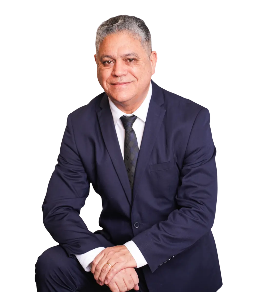 Dr. Adércio Dias, advogado de família em Curitiba, especialista em divórcio, guarda de filhos e pensão alimentícia